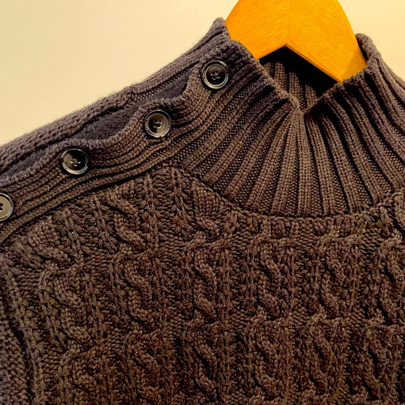 Calvin Klein black knit mock sweater. Size small - Picture 8 of 8